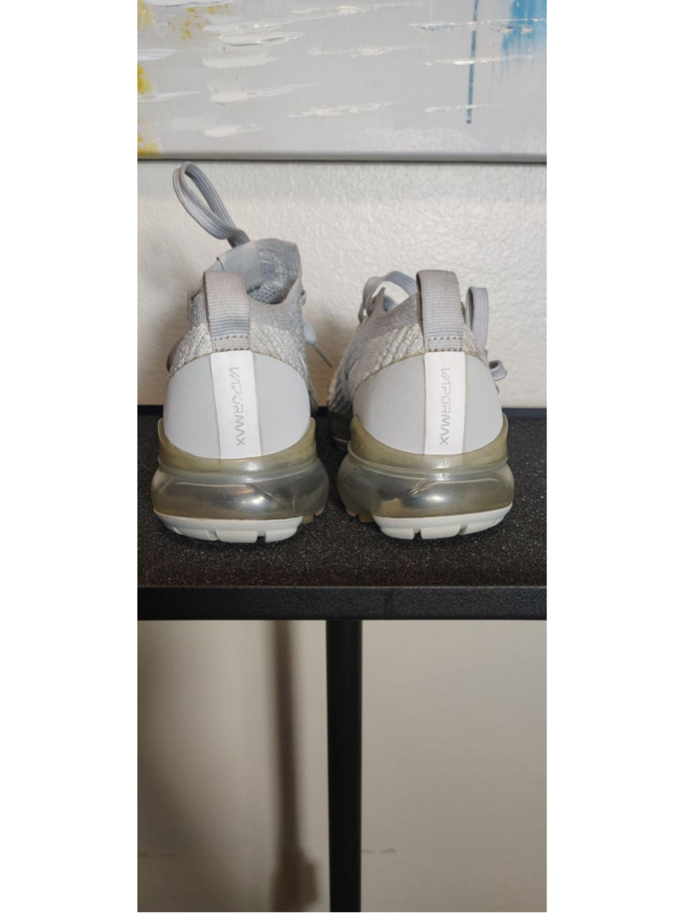 Nike Air VaporMax Flyknit 2 Shoes Womens Size 6 Gray Knit Sneakers AJ6910-100 - Picture 2 of 9